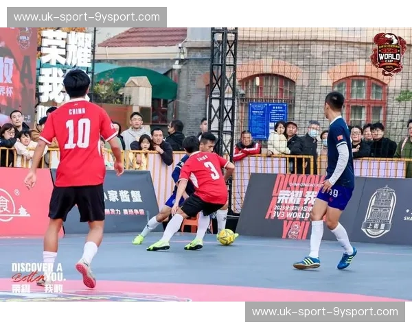 坦帕利vs竞技：绿茵场上的激情碰撞与足球荣耀的追逐